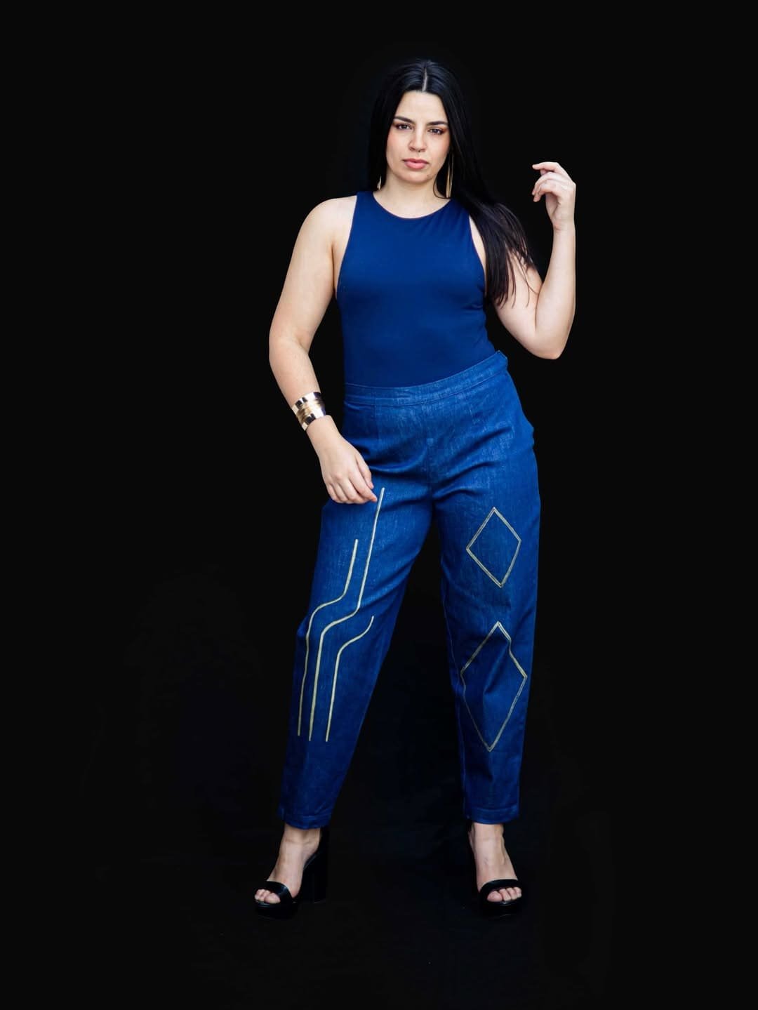 Pantalón de Jean Intervenido con Dorado